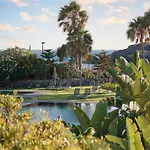 Apartamento Coastal With Terrace, Sea Views And Heated Pools San Miguel de Abona